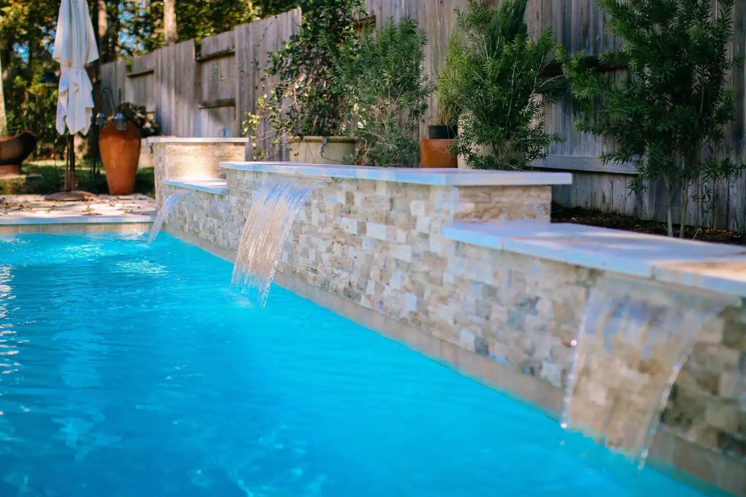 California pool builders — Premier Pools & Spas